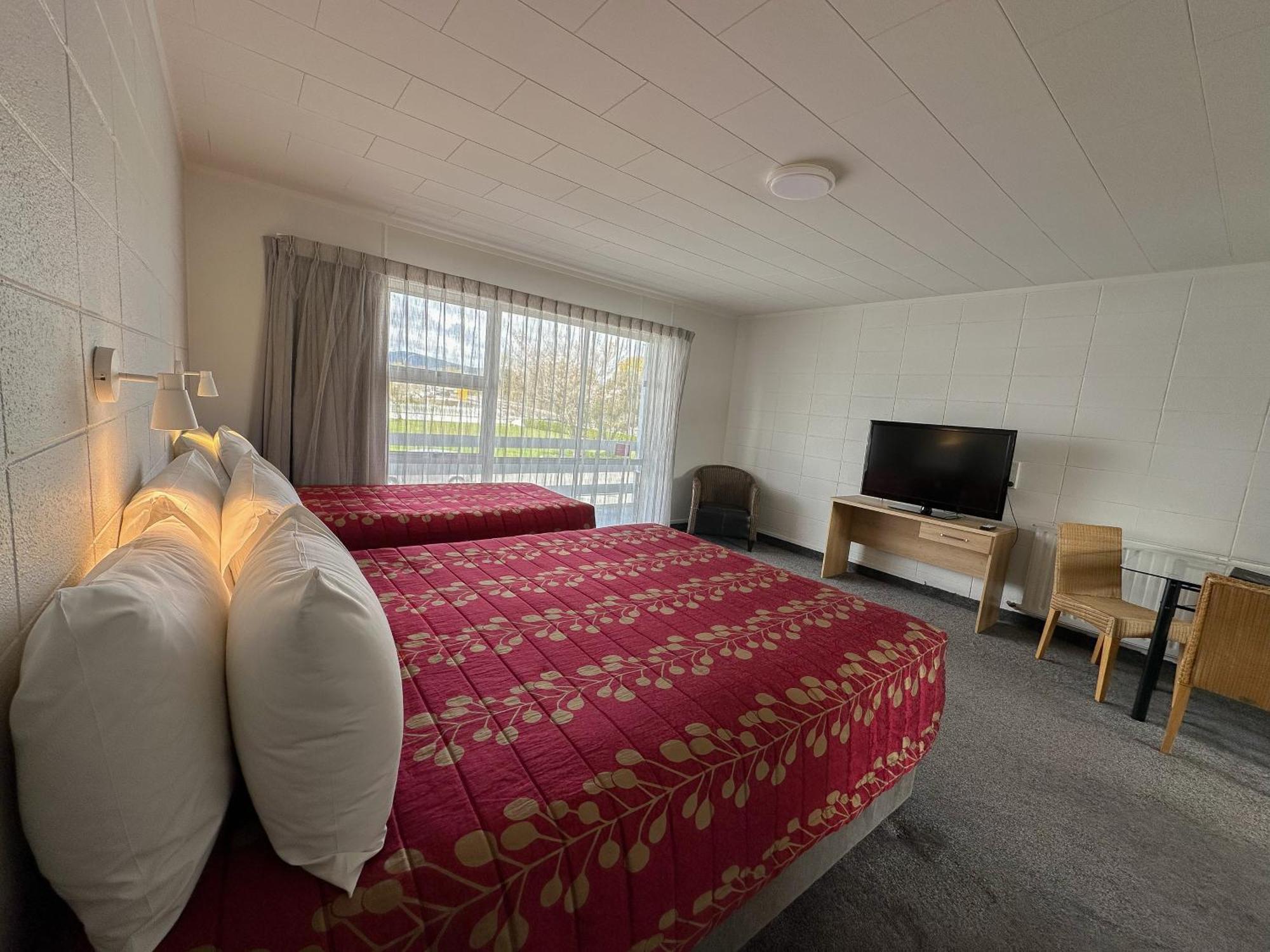 Cleveland Thermal Motel Роторуа Екстериор снимка